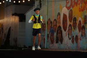 BIB: 699
                            <button type="button" onclick="openModal(21742208)" class="btn btn-primary btn-sm float-right btn-popup" data-toggle="modal" data-target=".modal-high-quality">
                        <i class="fas fa-shopping-cart"></i> Add to Cart
                    </button>
                                            <button type="button" onclick="isThisMe(21742208, true)" class="btn btn-success btn-sm float-right btn-popup btn-isme hidden" data-toggle="tooltip" data-placement="bottom" title="นี่คือรูปของคุณใช่ไหม คลิกที่นี่เพื่อเอาเข้าอัลบั้ม">
                        <i class="fas fa-plus"></i> Add to album
                    </button>
                    <button type="button" onclick="isThisMe(21742208, false)" class="btn btn-warning btn-sm float-right btn-popup btn-isnotme hidden">
                        <i class="fas fa-ban"></i> Remove from album
                    </button>